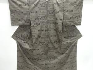 ヱ霞に草花模様織出し本場泥大島紬着物（5マルキ）